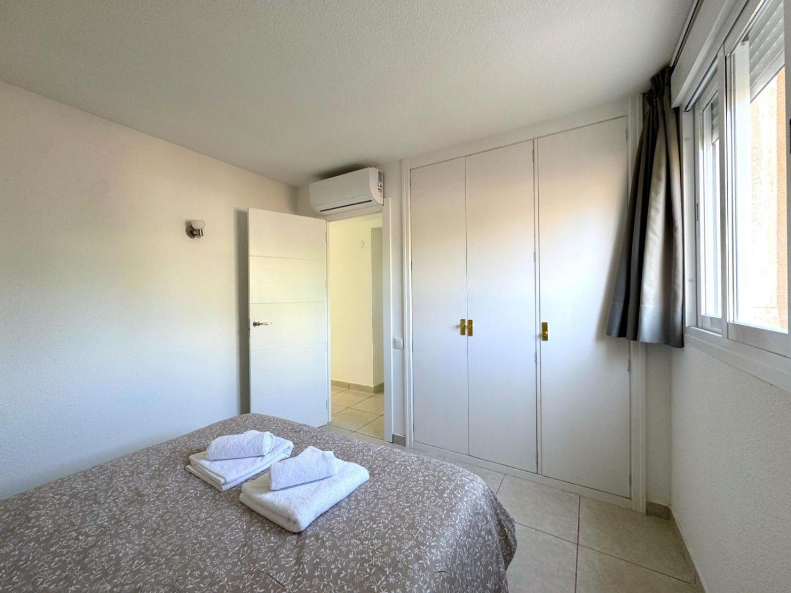 Coblanca 8 - 1º Apartment